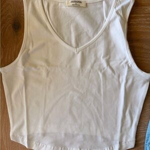 Zenana Outfitters White V-Neck Crop Tank